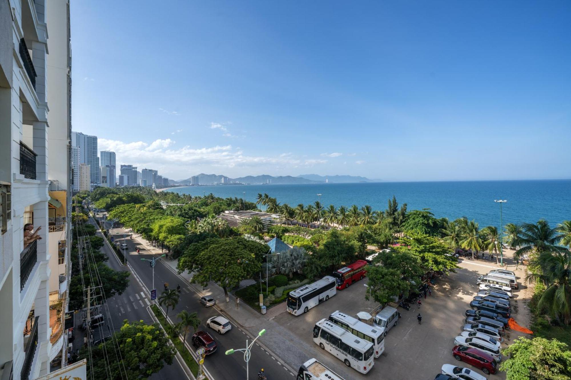 Nami Hotel Nha Trang Exterior foto